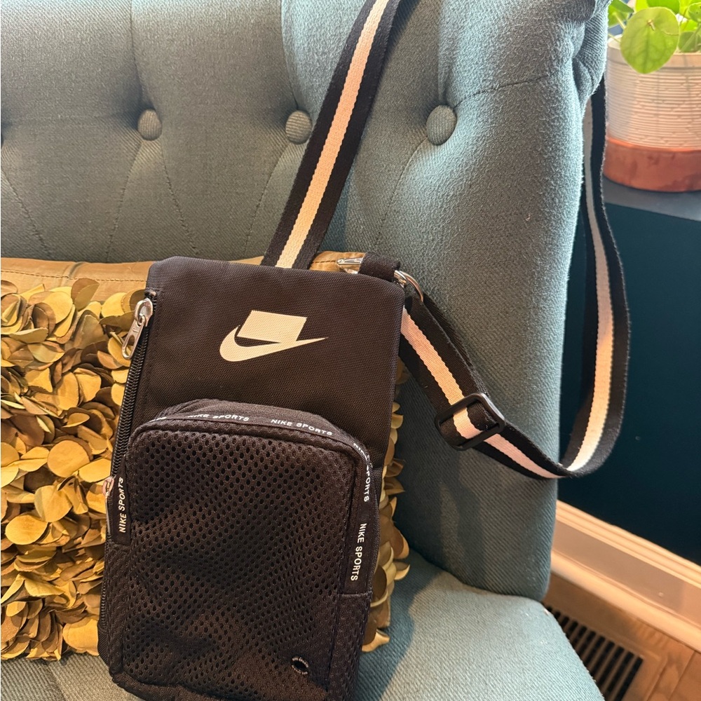 Nike Crossbody Bag